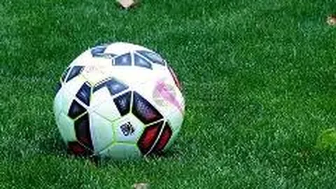 马卡曝：卢卡斯-佩雷斯因恐飞，自驾1700公里抵埃因霍温